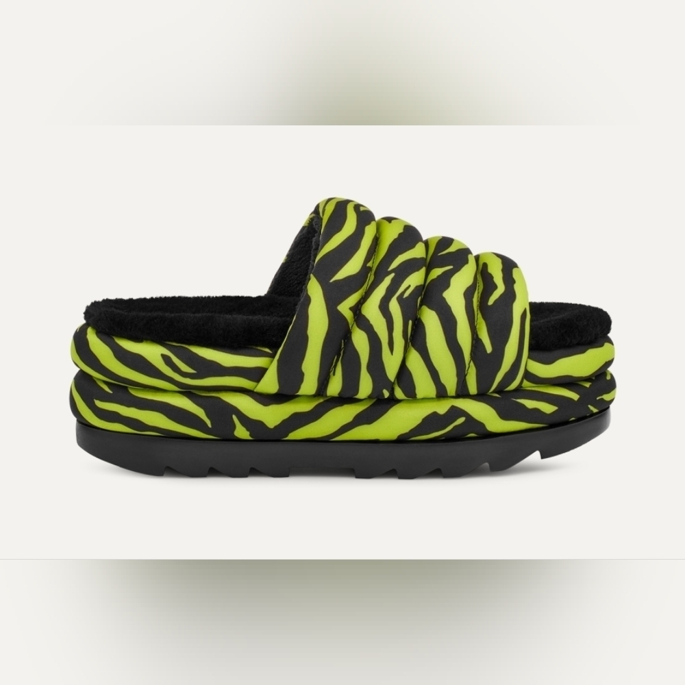 🌻NWOT | UGG Maxi Slide Tiger Print, Size 8